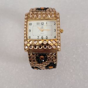 JC Jimmy Crystal Swarovski bangle Watch Animal Print Gold Tone